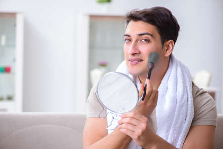 The Ultimate Guide to Highlighters & Bronzers: Tips for Glowing British Skin
