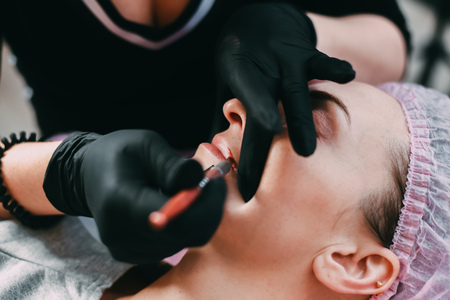 Embracing Diversity: The Best Skincare Routines for All Skin Tones in Britain