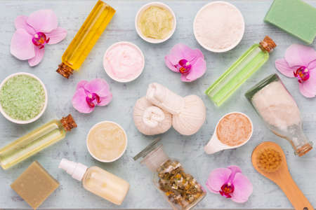 The Ultimate Guide to Bath Oils & Bath Bombs: UK Bodycare Trends Explained