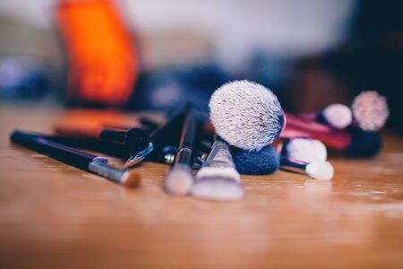 The Ultimate Guide to Choosing Makeup Brushes & Sponges in the UK: Everything You Need to Know