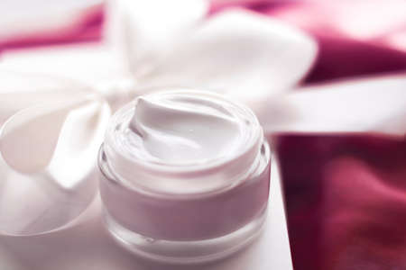 Seasonal Skincare: The Best Body Lotions & Butters for British Winters and Summers