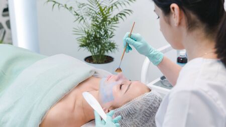 How to Choose the Right LED Therapy Device: A Buyer’s Guide for UK Shoppers