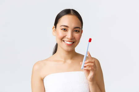 How to Choose the Perfect Lipstick Shade for Every UK Skin Tone