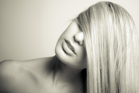 The Ultimate Guide to Haircare in the UK: Choosing the Right Shampoos & Conditioners for Every Hair Type