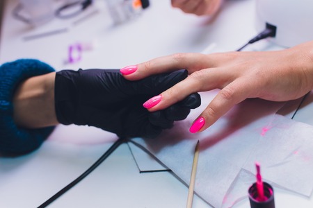 Salon vs. High Street Heat Protection Sprays: Do You Need to Splurge in the UK?
