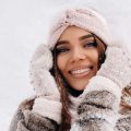 Seasonal Changes: Adjusting Your Highlighter & Bronzer Routine for British Winters