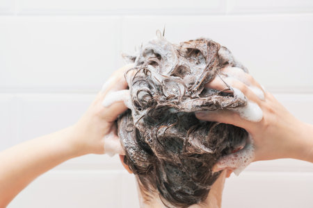 The Effects of London Pollution on Hair Health: Choosing Protective Shampoos & Conditioners